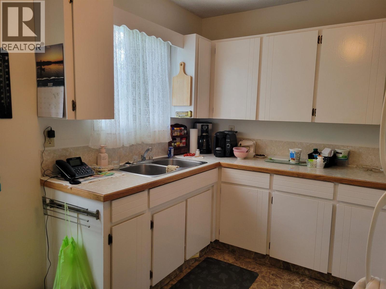 113 W 6th Street, Vanderhoof, British Columbia  V0J 3A0 - Photo 6 - R3150348