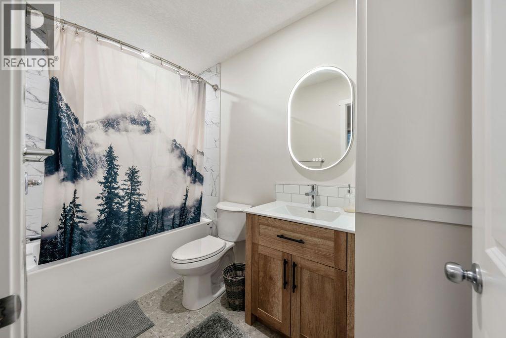 163 Highview Gate SE, Airdrie, Alberta  T4A 3L6 - Photo 33 - A2321006