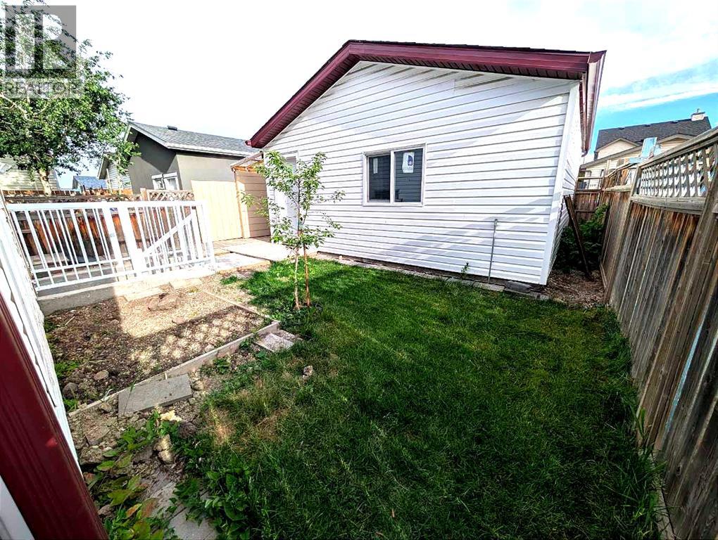 151 Taracove Estate Drive NE, Calgary, Alberta  T3J 4R1 - Photo 28 - A2325112