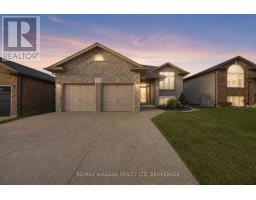 129 WELLBROOK BOULEVARD, Welland, Ontario
