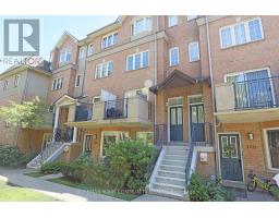 1213 - 28 SOMMERSET WAY, Toronto, Ontario