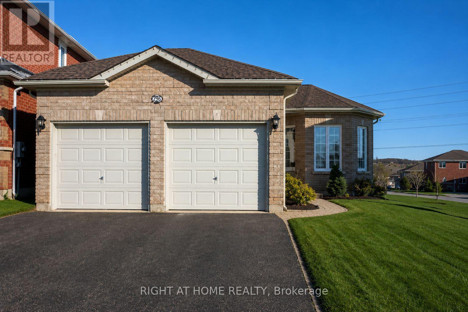 LOWER - 109 LIVIA HERMAN WAY, Barrie, Ontario