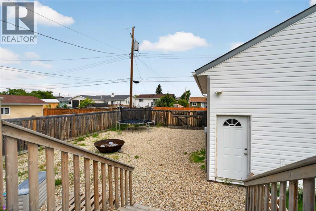 10004, 93 Ave, Wembley, Alberta  T0H 3S0 - Photo 22 - A2325156