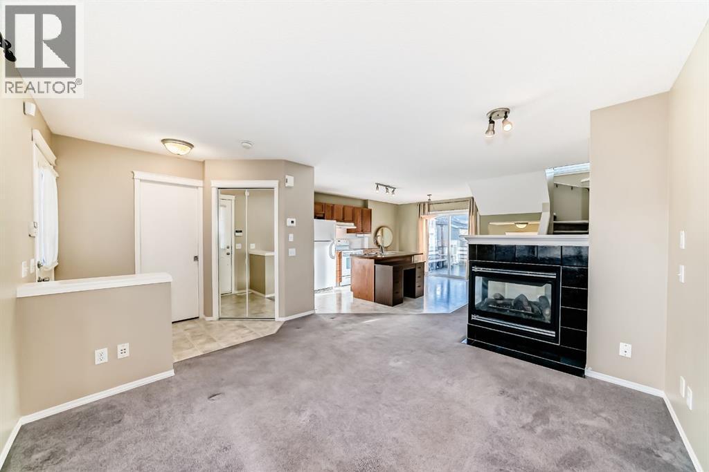 240 Prestwick Way SE, Calgary, Alberta  T2Z 2Z5 - Photo 6 - A2293982