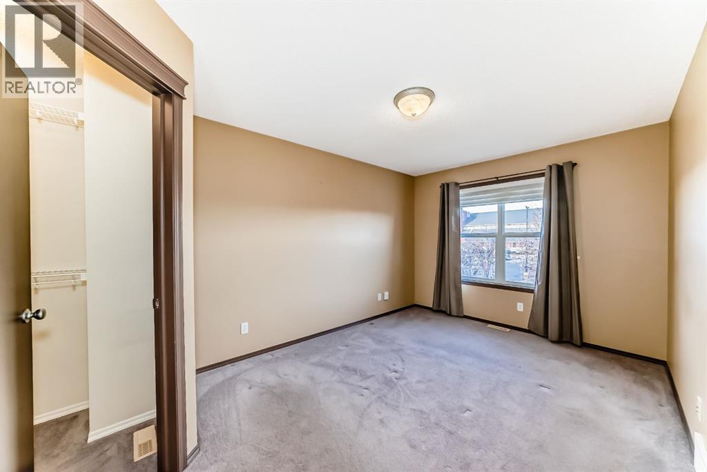 240 Prestwick Way SE, Calgary, Alberta  T2Z 2Z5 - Photo 14 - A2293982