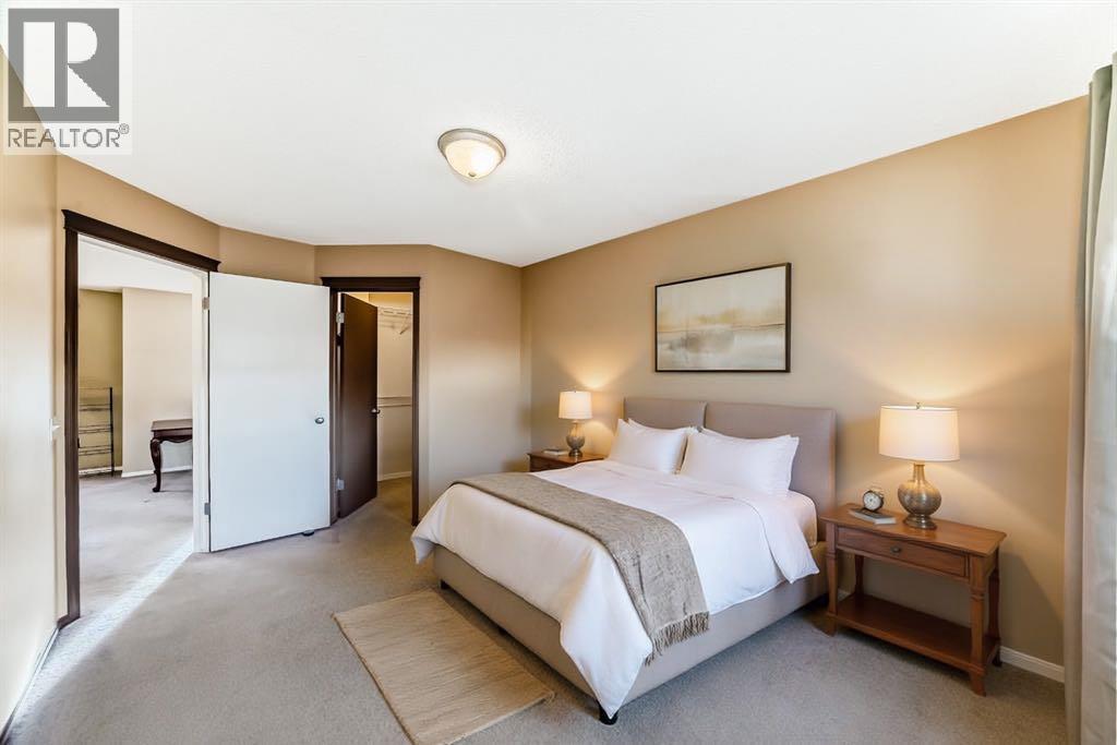 240 Prestwick Way SE, Calgary, Alberta  T2Z 2Z5 - Photo 13 - A2293982
