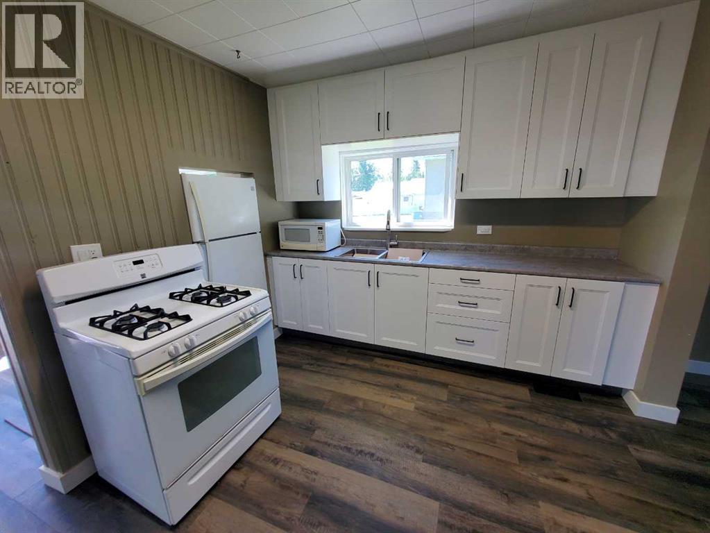 531 65 Street, Edson, Alberta  T7E 1M2 - Photo 7 - A2326316
