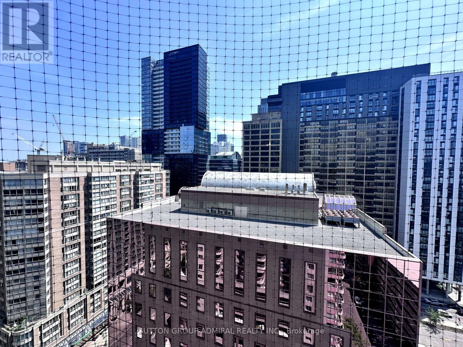 2103 - 736 Bay Street, Toronto, Ontario  M5G 2M4 - Photo 12 - C13615178