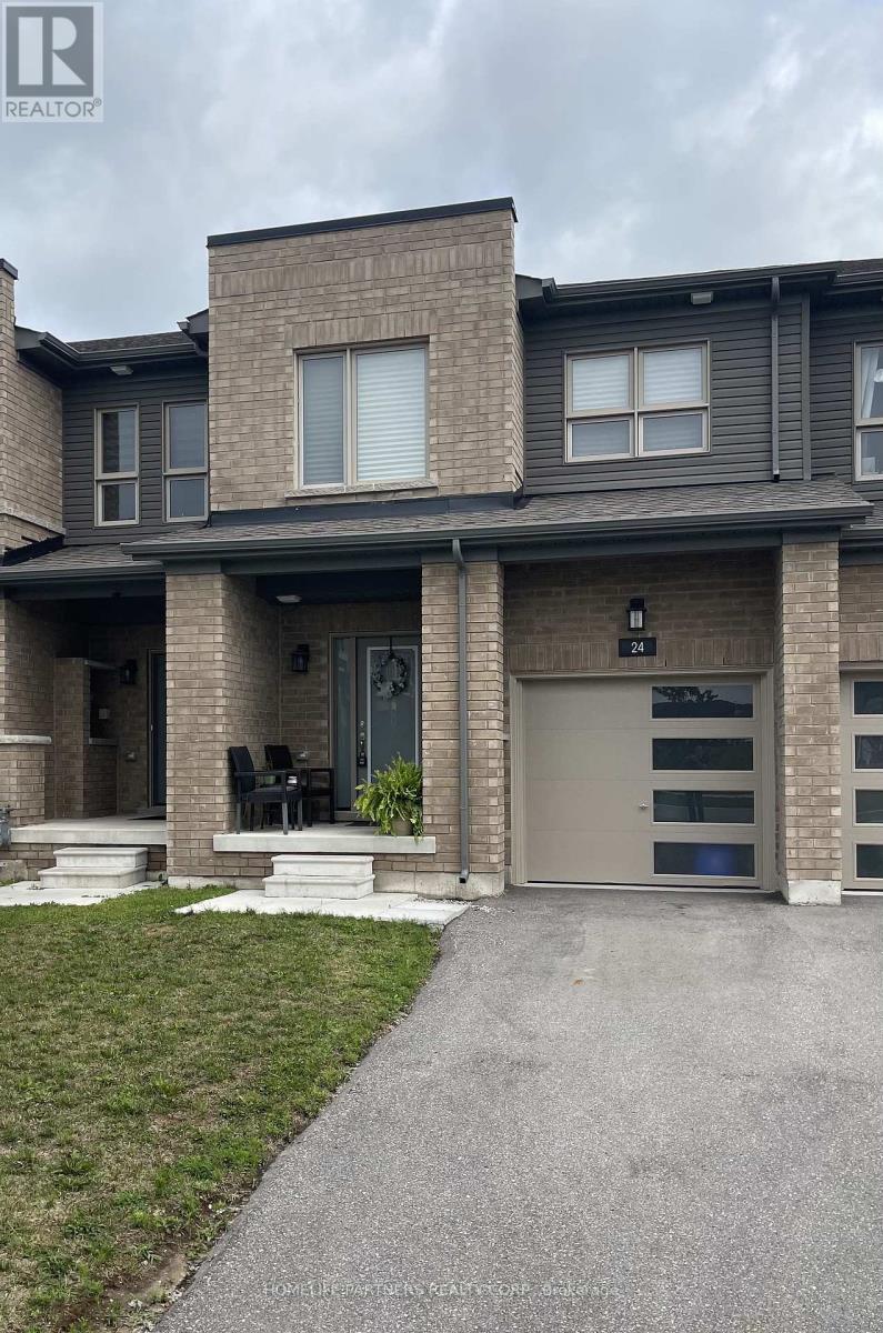 24 South Park Lane, Barrie, Ontario  L9J 0M8 - Photo 2 - S13615182