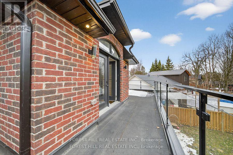 2019 Lilac Drive, Innisfil, Ontario  L9S 1Y9 - Photo 12 - N13456152