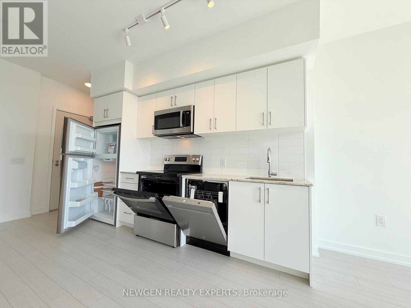 707 - 4010 Eglinton Avenue W, Toronto, Ontario  M9A 0G5 - Photo 41 - W13614662