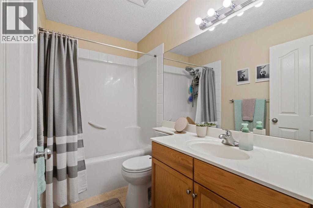 10 Taralea Bay NE, Calgary, Alberta  T3J 5H1 - Photo 23 - A2303343