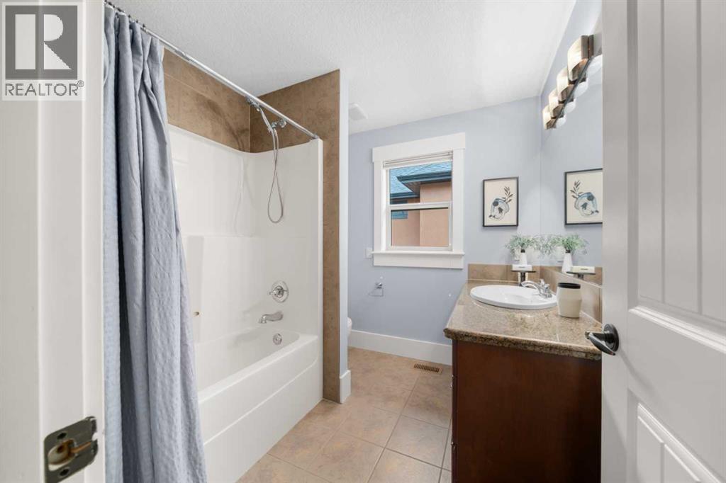 11 Aspen Cliff Place Sw, Calgary, Alberta  T3H 0M1 - Photo 24 - A2322884