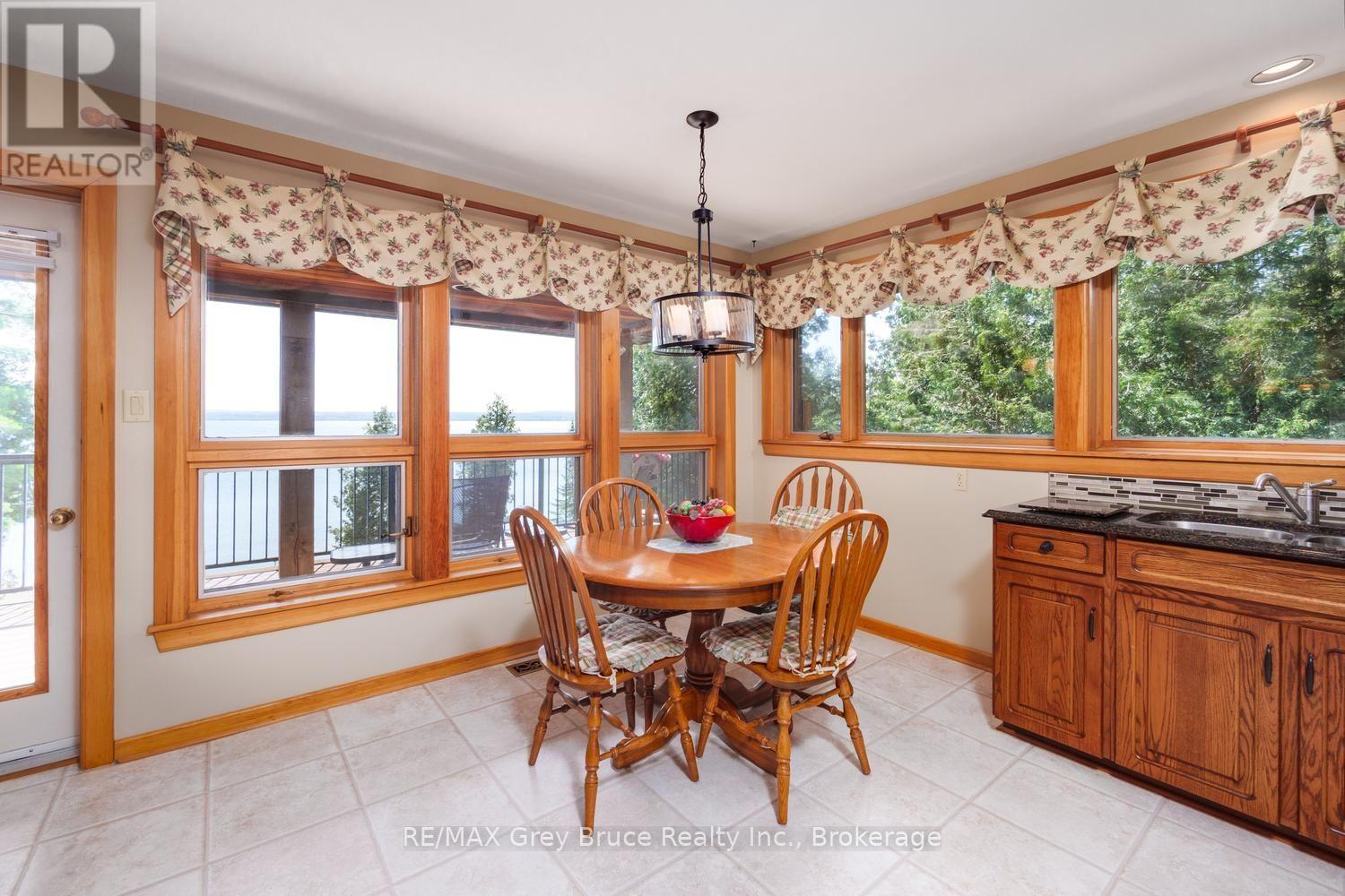 491 Balmy Beach Road, Georgian Bluffs, Ontario  N4K 5N4 - Photo 13 - X13614132