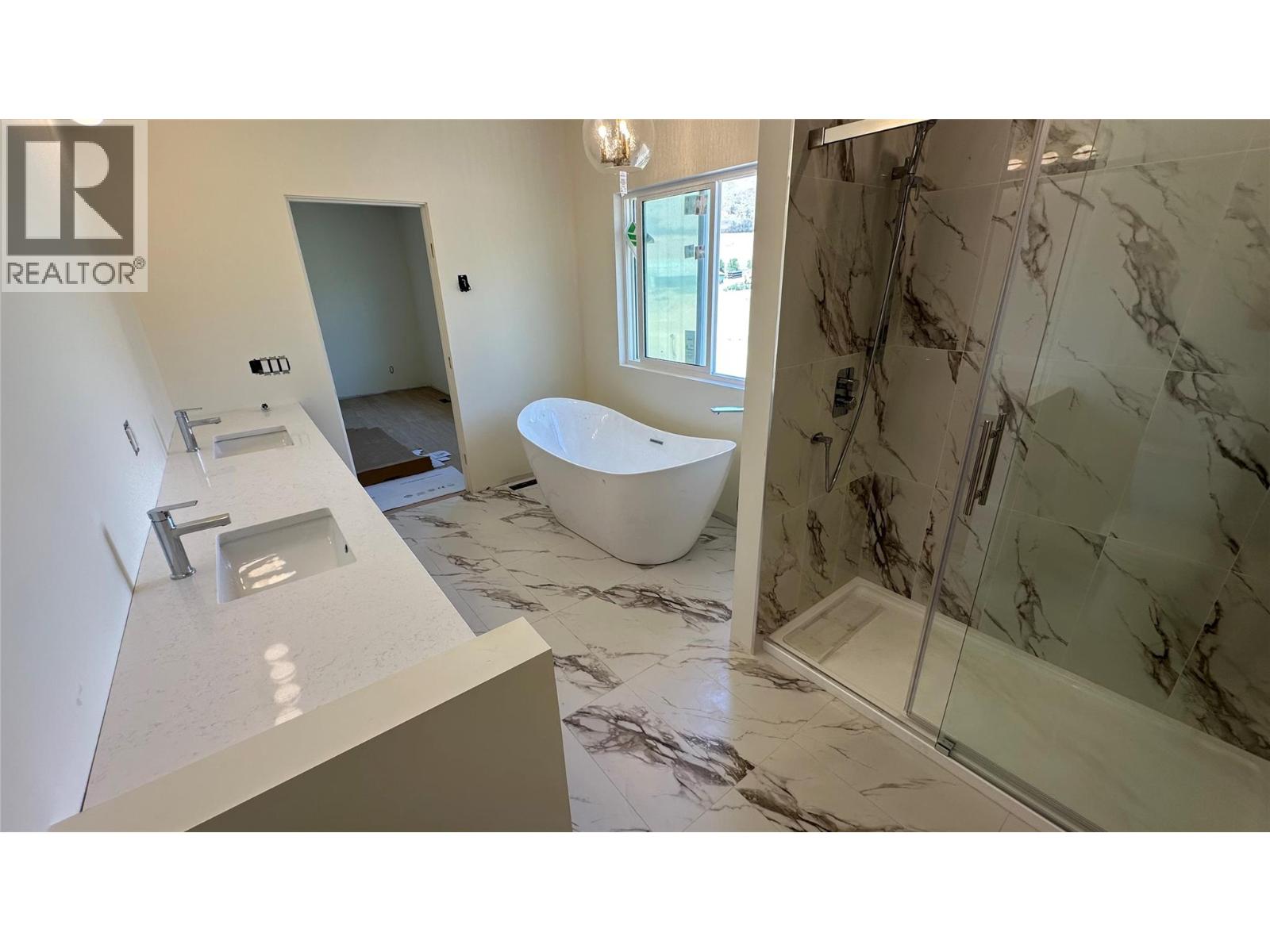 4303 Painted Turtle Drive, Vernon, British Columbia  V1T 9W4 - Photo 8 - 10382897