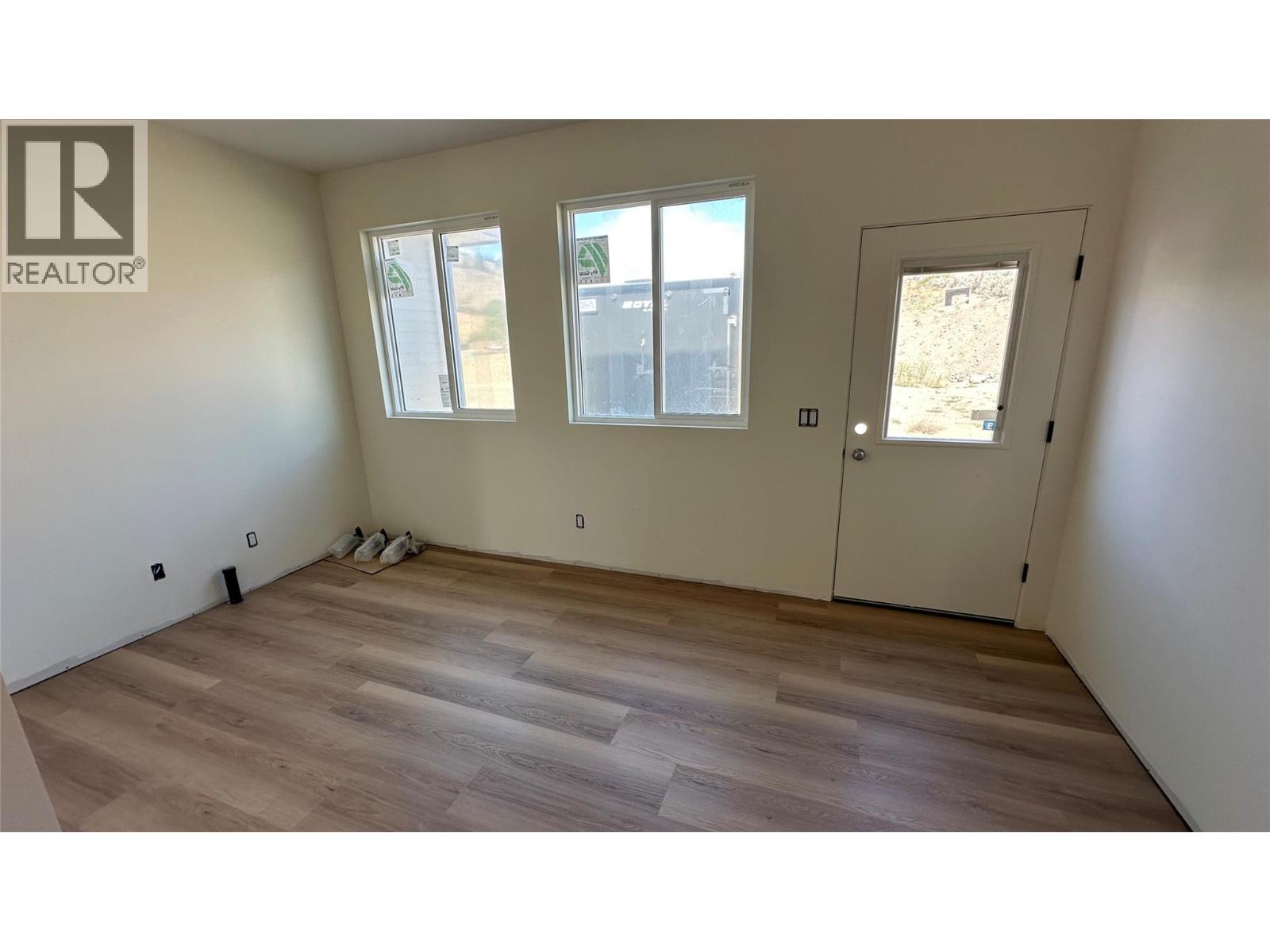 4305 Painted Turtle Drive, Vernon, British Columbia  V1T 9W4 - Photo 6 - 10382898