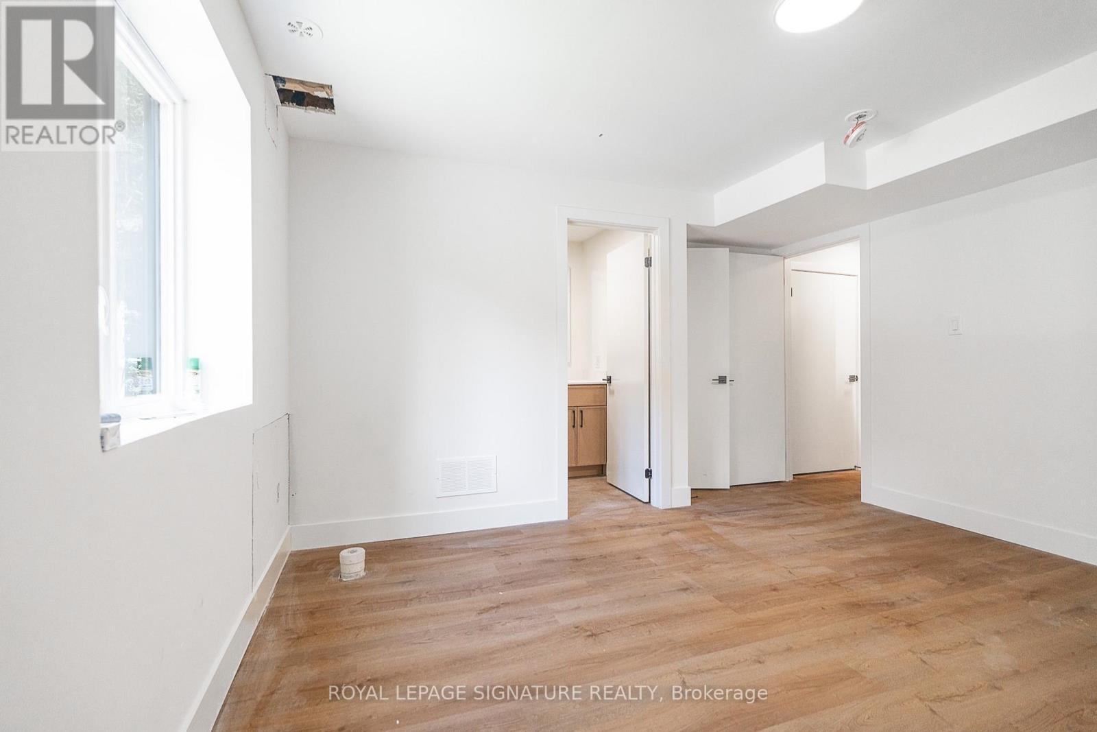 7 - 7 Earnscliffe Road, Toronto, Ontario  M6E 1J4 - Photo 12 - C13615218