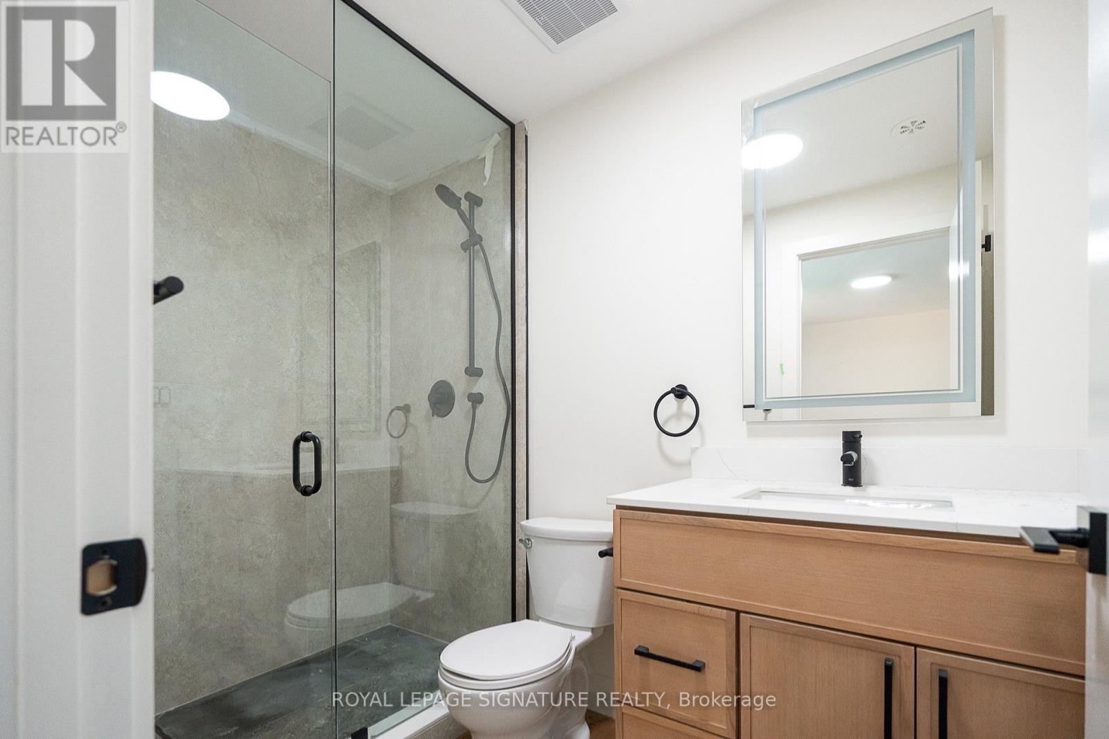 7 - 7 Earnscliffe Road, Toronto, Ontario  M6E 1J4 - Photo 13 - C13615218