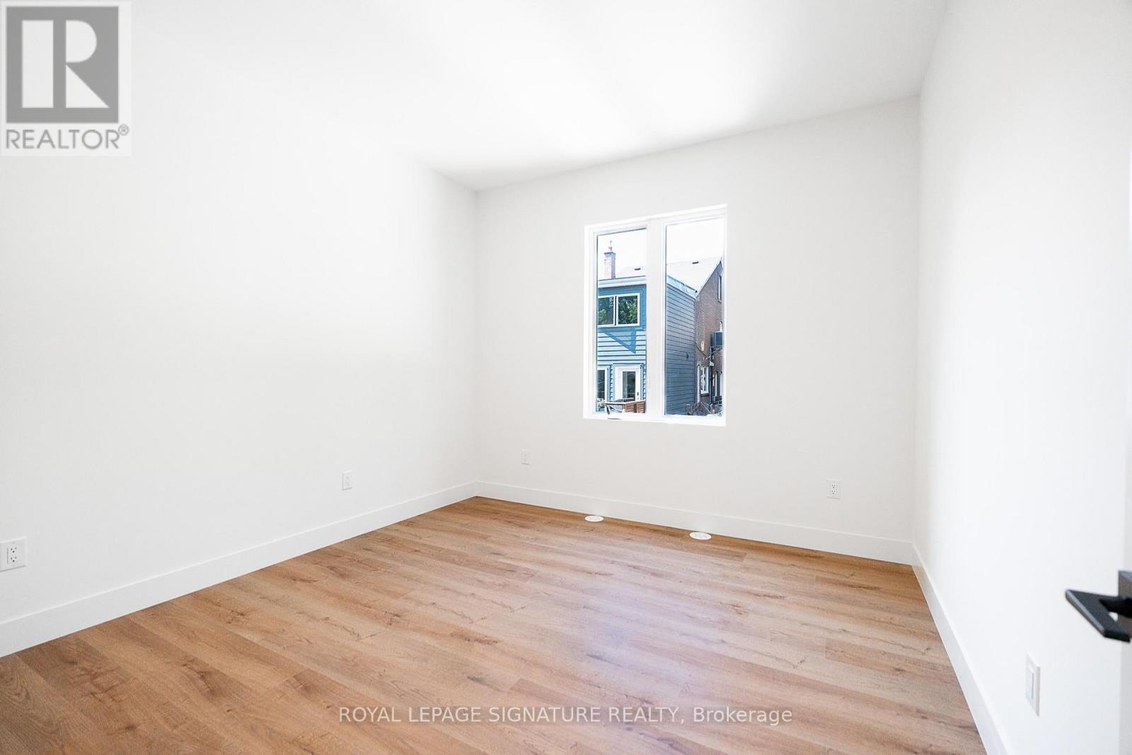 7 - 7 Earnscliffe Road, Toronto, Ontario  M6E 1J4 - Photo 7 - C13615218