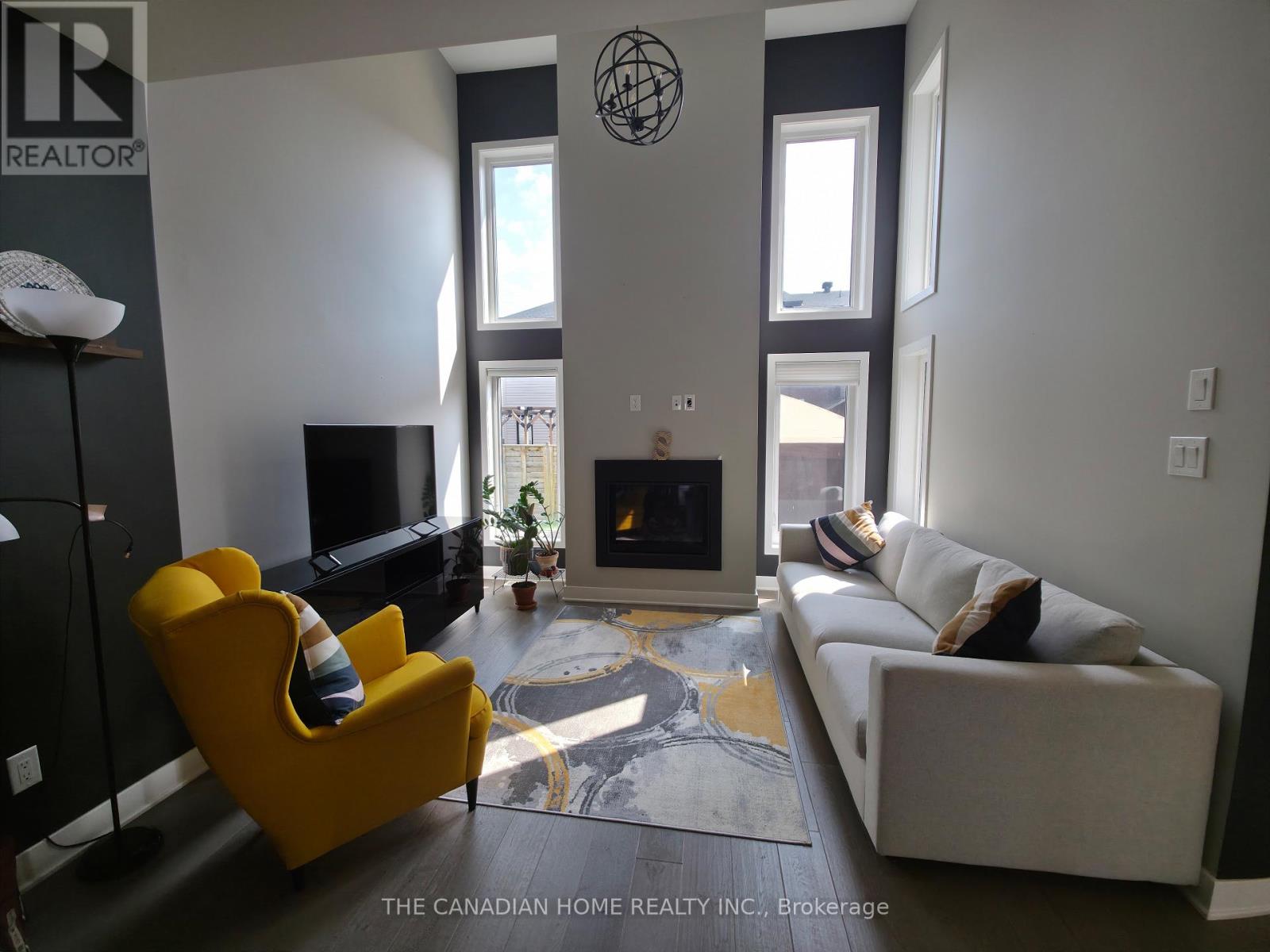 468 Trident Mews, Ottawa, Ontario  K1T 0T2 - Photo 3 - X13615224