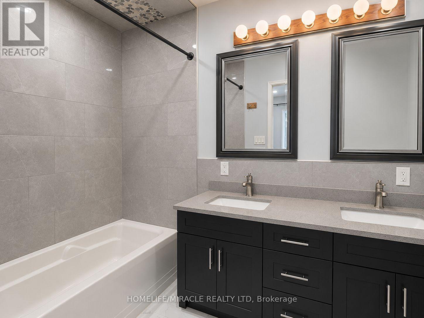 Main - 6523 Barker Street, Niagara Falls, Ontario  L2G 1Y6 - Photo 11 - X13615202