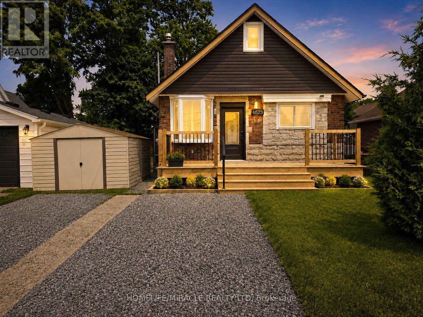 Main - 6523 Barker Street, Niagara Falls, Ontario  L2G 1Y6 - Photo 2 - X13615202
