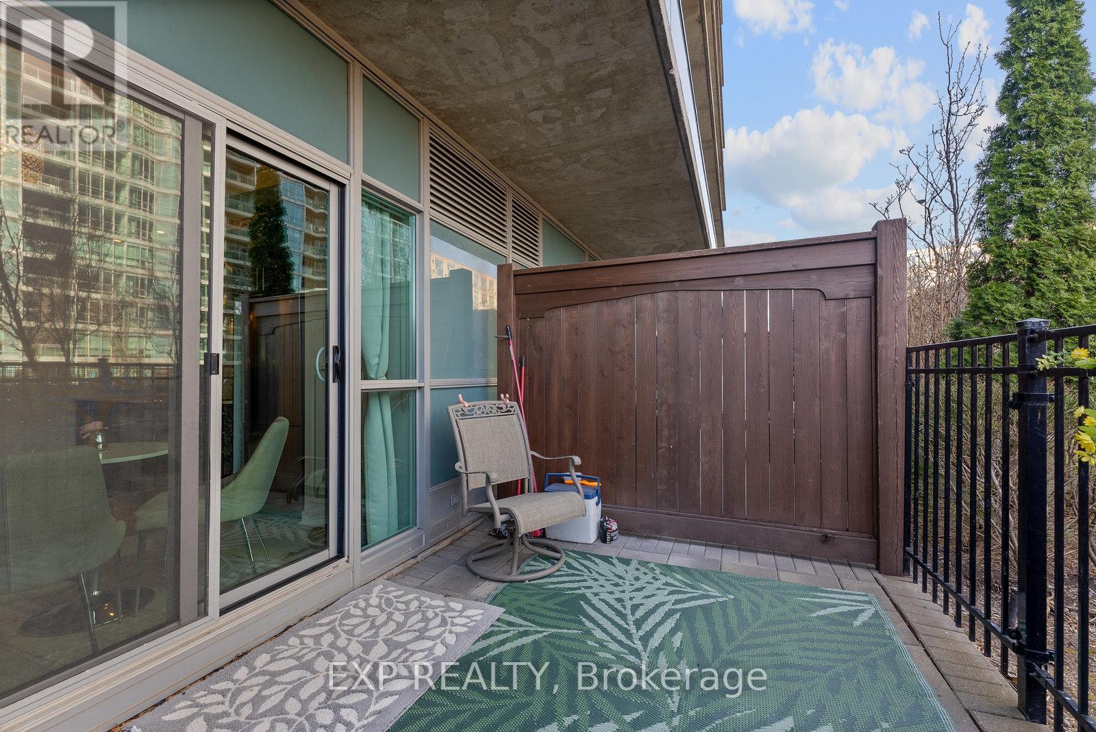 422 - 165 Legion Road N, Toronto, Ontario  M8Y 0B3 - Photo 20 - W13470870