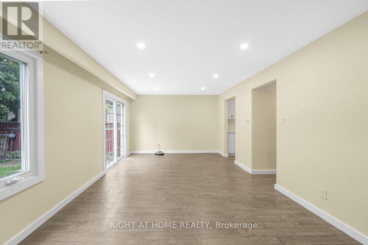 1361 Brands Court, Pickering, Ontario  L1V 2T2 - Photo 10 - E13615238