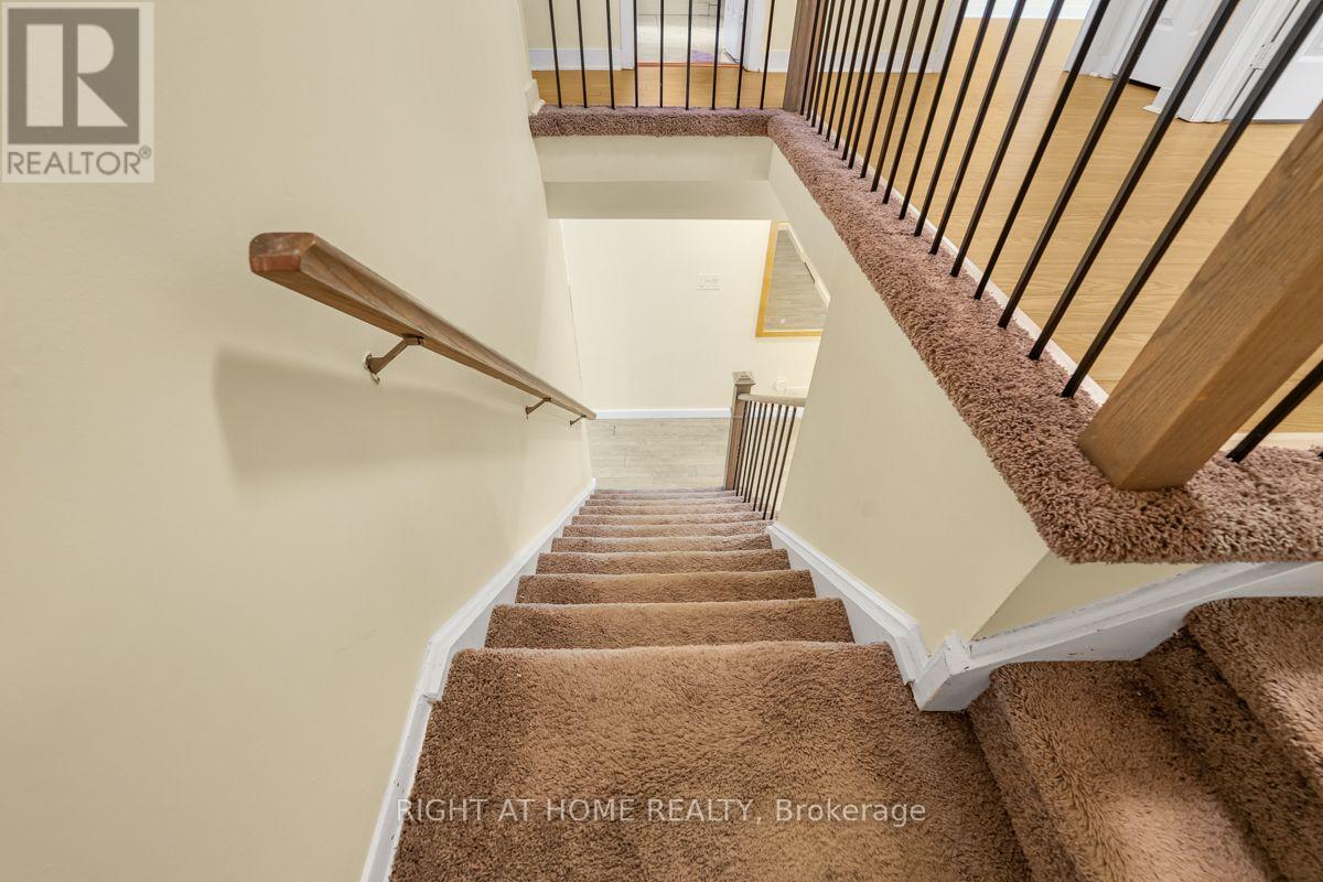 1361 Brands Court, Pickering, Ontario  L1V 2T2 - Photo 17 - E13615238