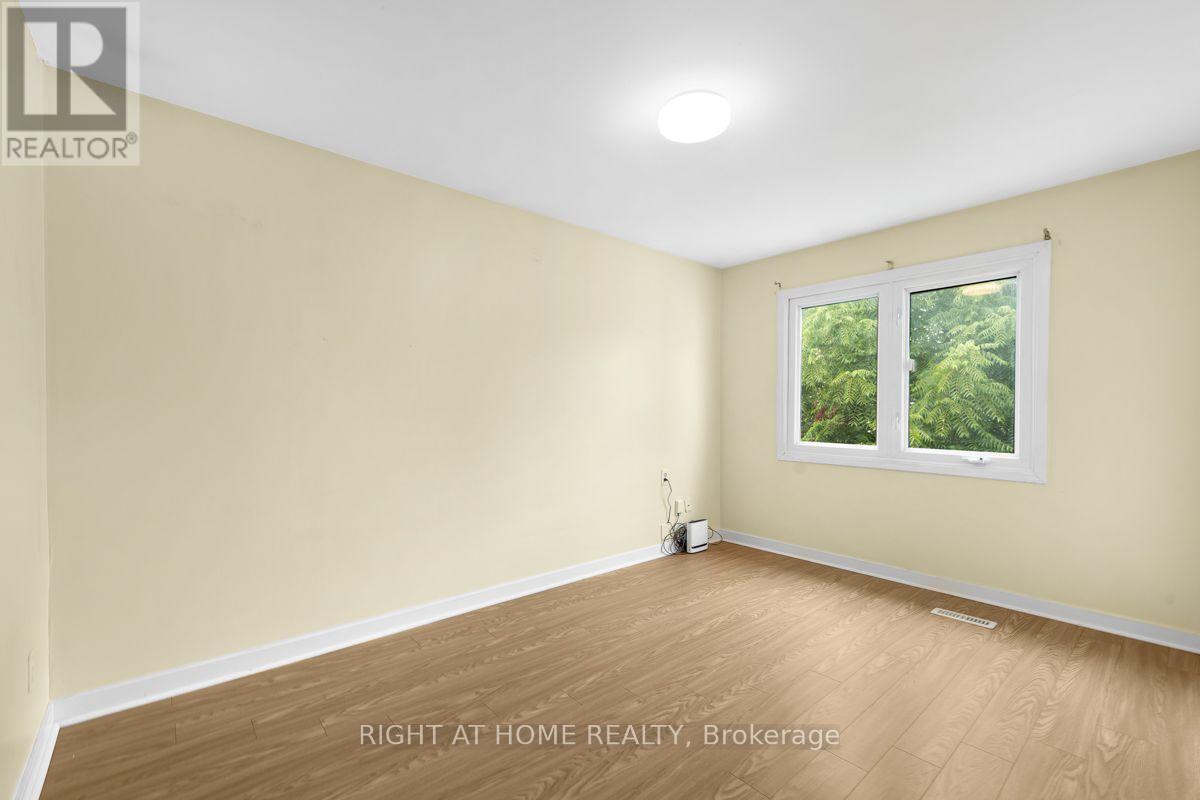 1361 Brands Court, Pickering, Ontario  L1V 2T2 - Photo 21 - E13615238