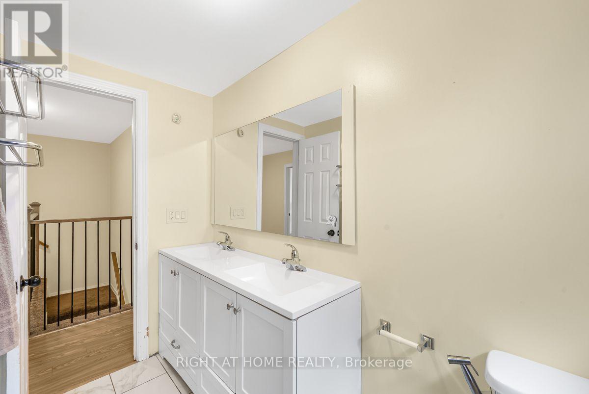 1361 Brands Court, Pickering, Ontario  L1V 2T2 - Photo 27 - E13615238