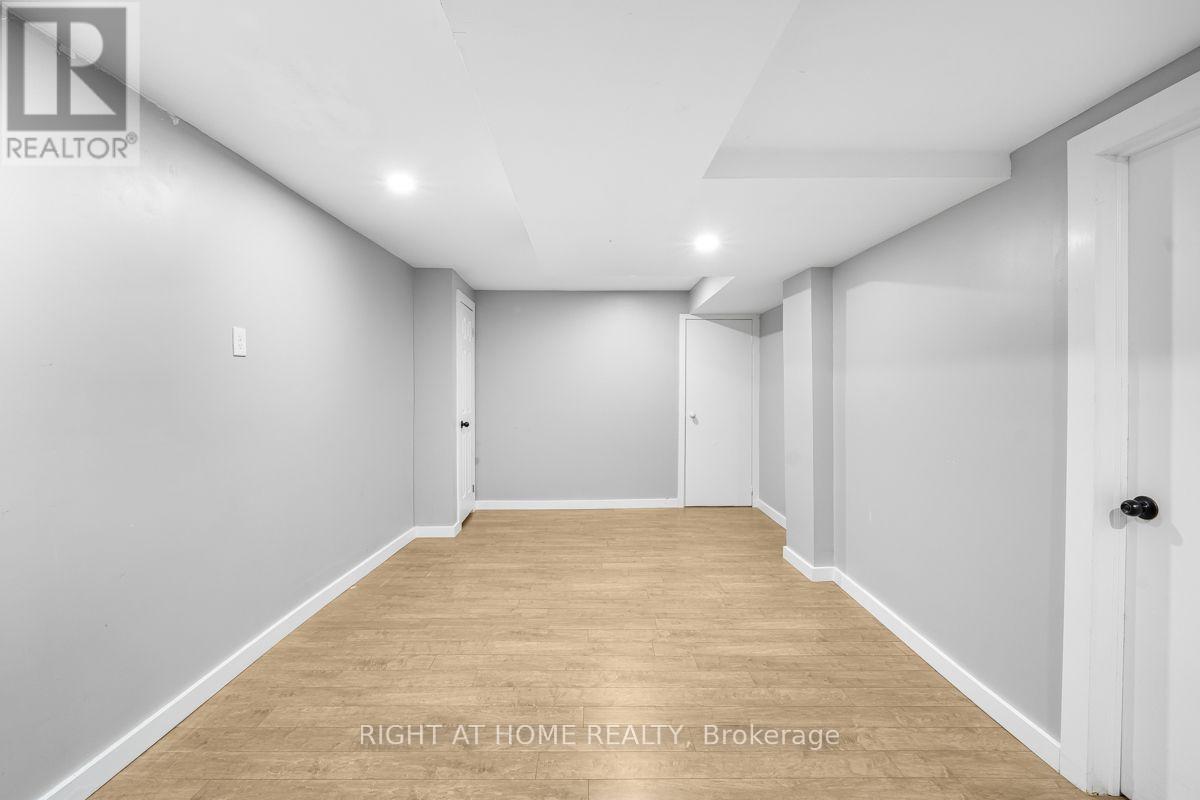1361 Brands Court, Pickering, Ontario  L1V 2T2 - Photo 35 - E13615238