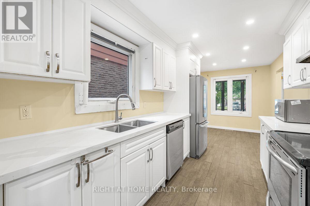 1361 Brands Court, Pickering, Ontario  L1V 2T2 - Photo 8 - E13615238