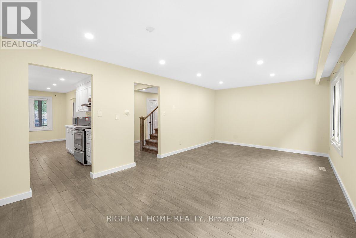 1361 Brands Court, Pickering, Ontario  L1V 2T2 - Photo 9 - E13615238