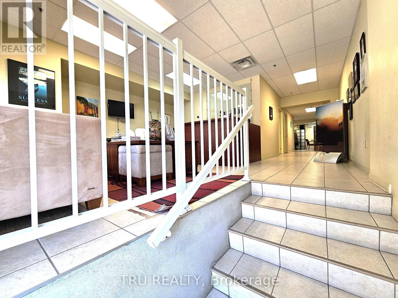 20 - 838 Somerset Street W, Ottawa, Ontario  K1R 6R7 - Photo 4 - X13615278