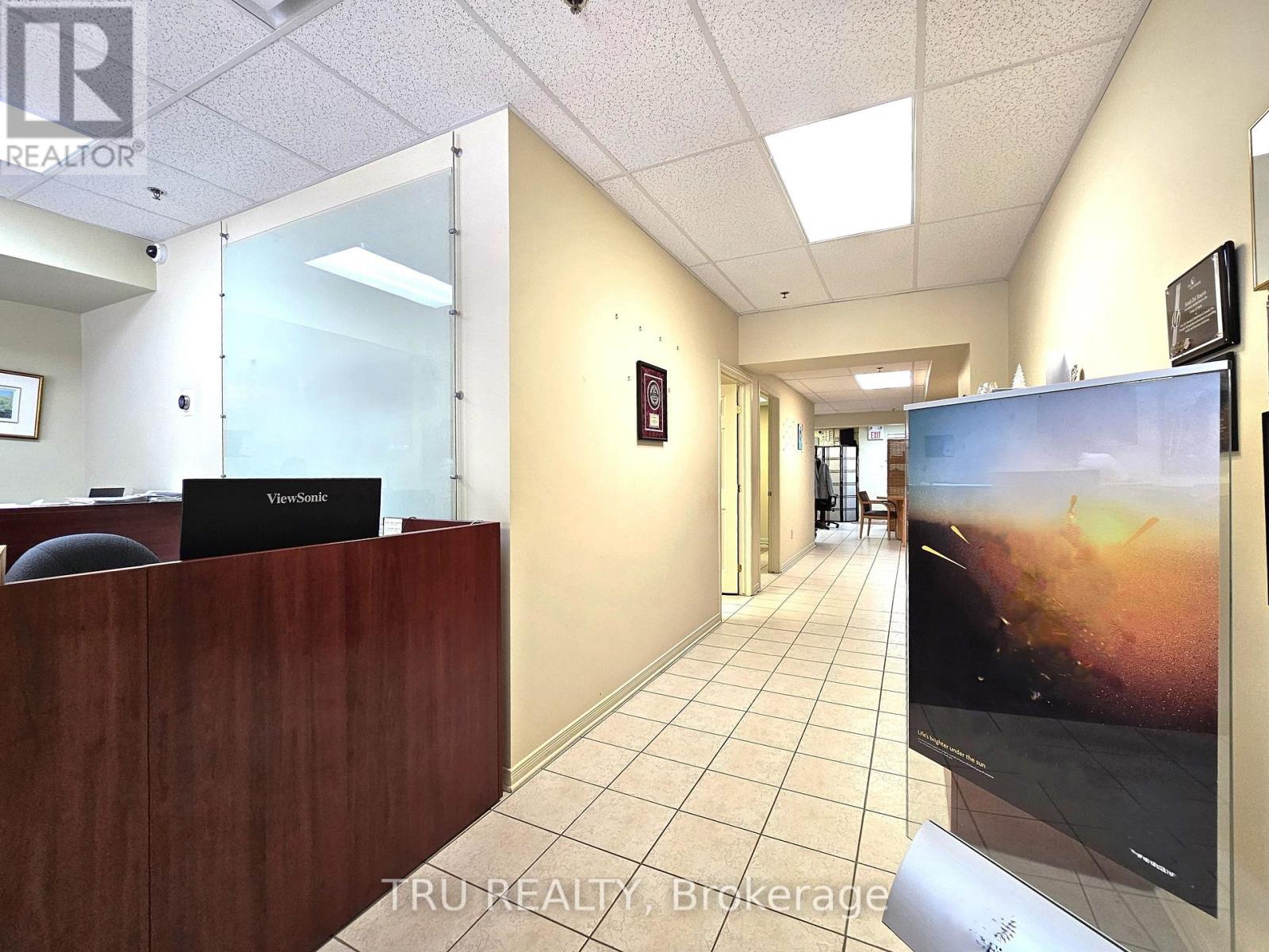 20 - 838 Somerset Street W, Ottawa, Ontario  K1R 6R7 - Photo 5 - X13615282