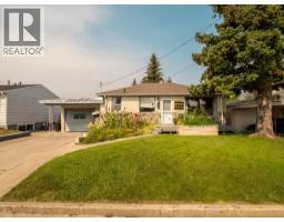 245 4 Street E, Cardston, Alberta