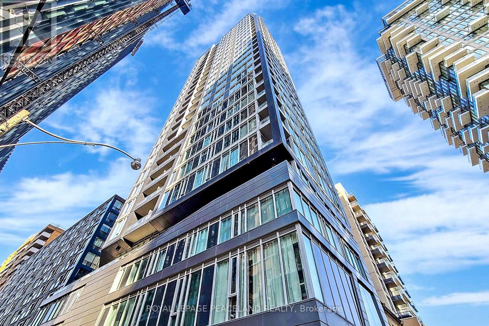 1810 - 68 SHUTER STREET, Toronto, Ontario