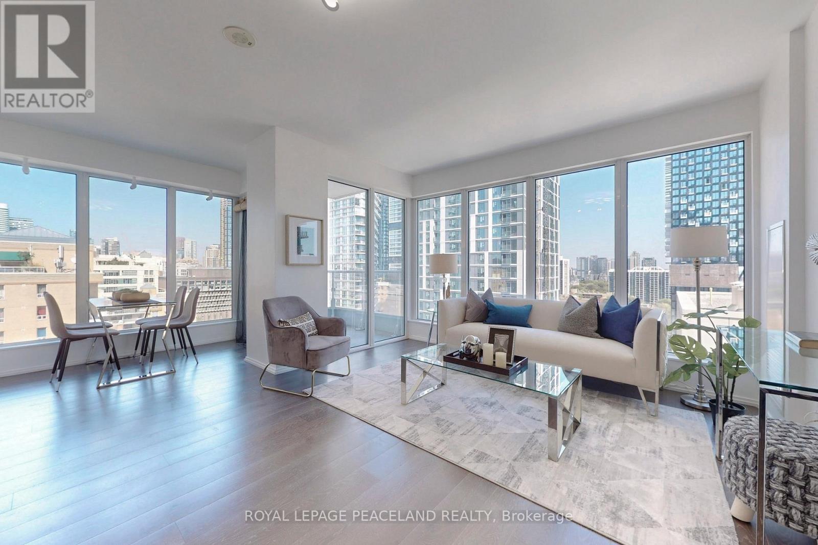 1810 - 68 Shuter Street, Toronto, Ontario  M5B 1B4 - Photo 2 - C13615276