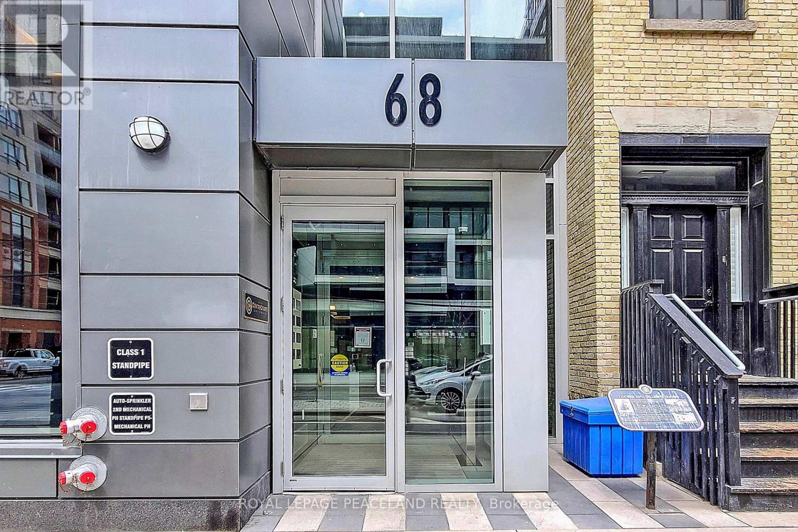 1810 - 68 Shuter Street, Toronto, Ontario  M5B 1B4 - Photo 31 - C13615276