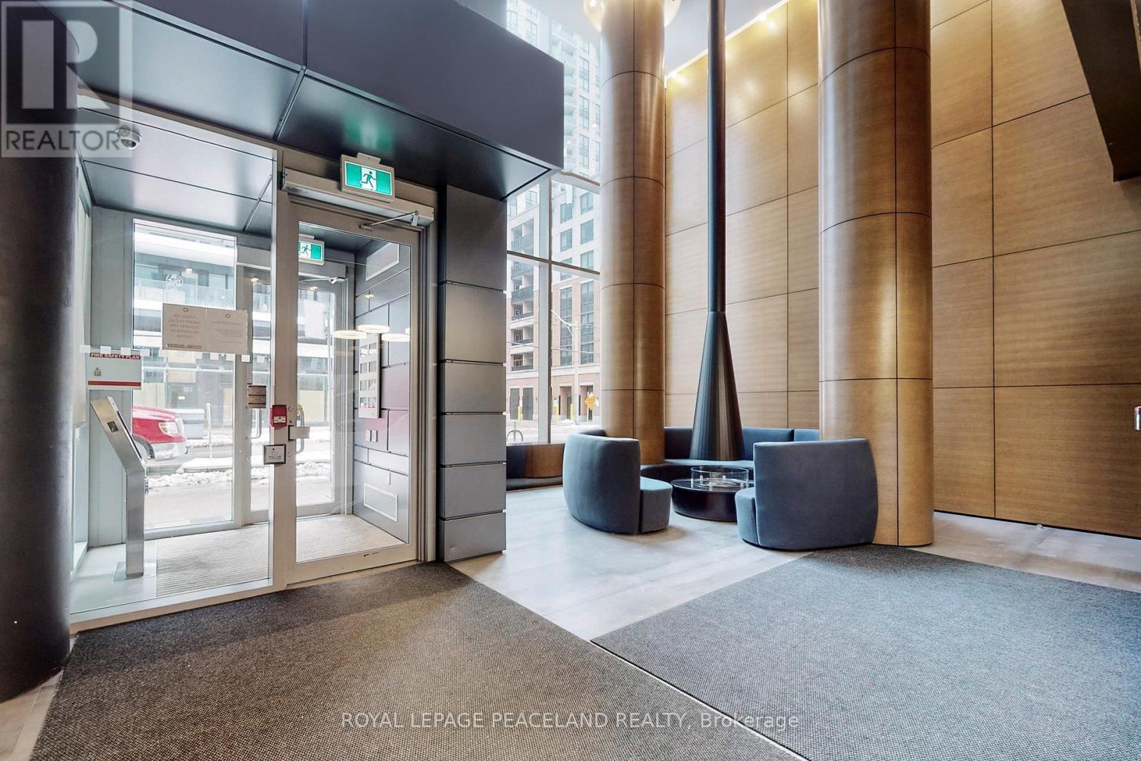 1810 - 68 Shuter Street, Toronto, Ontario  M5B 1B4 - Photo 32 - C13615276