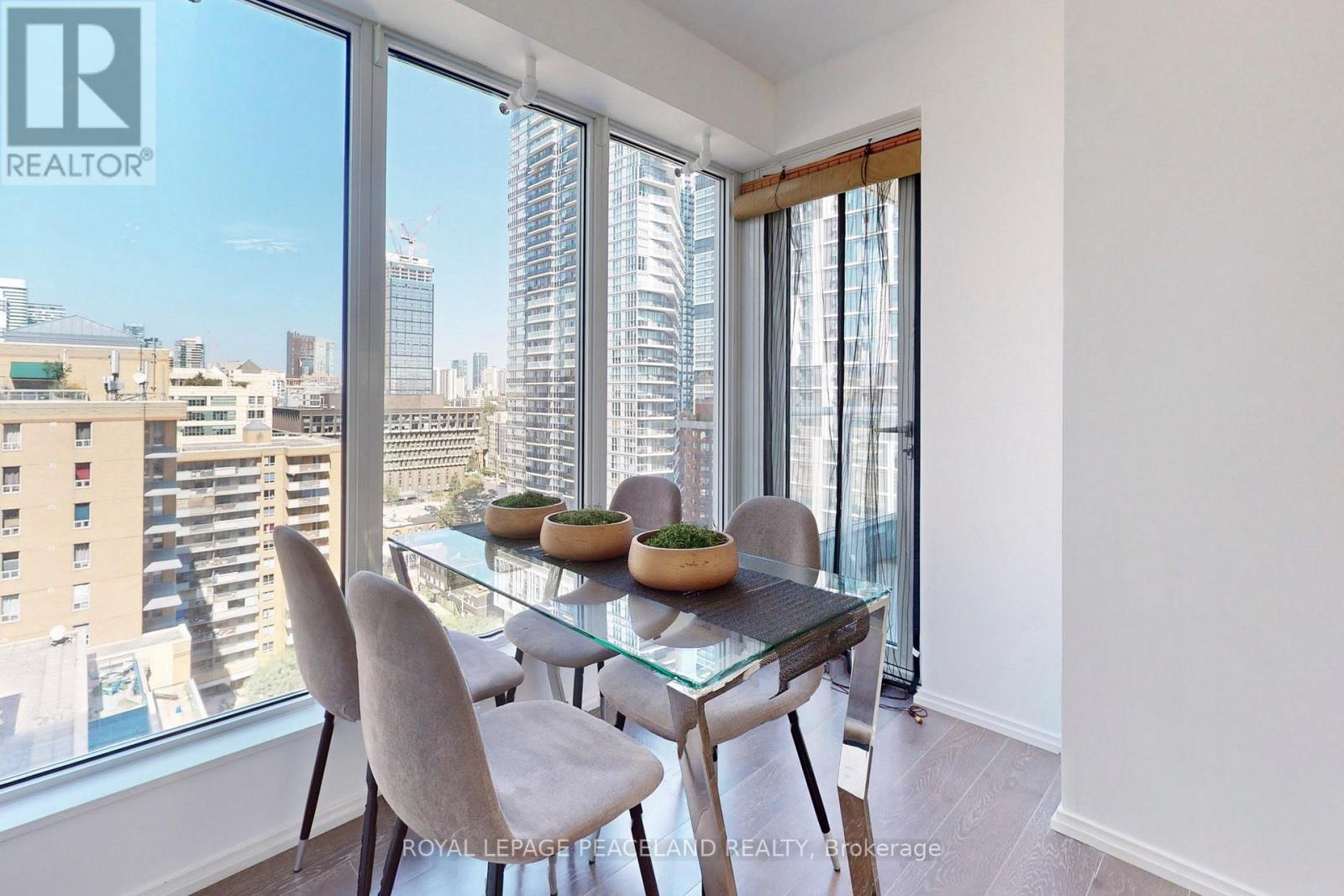1810 - 68 Shuter Street, Toronto, Ontario  M5B 1B4 - Photo 8 - C13615276