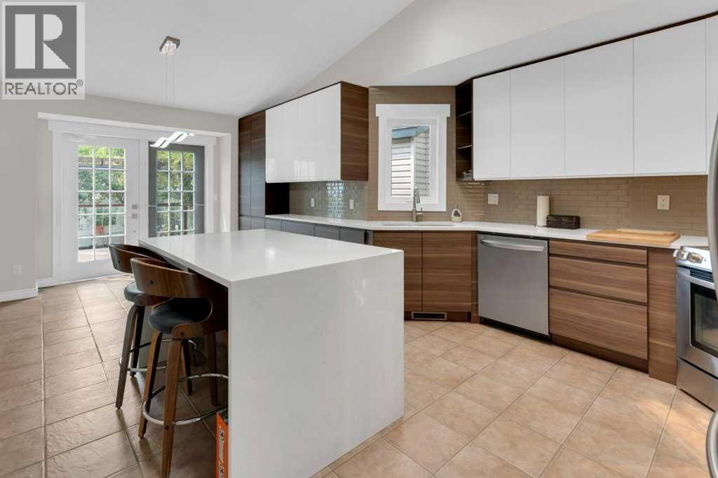 270 Arbour Ridge Park NW, Calgary, Alberta  T3G 4C4 - Photo 5 - A2331400