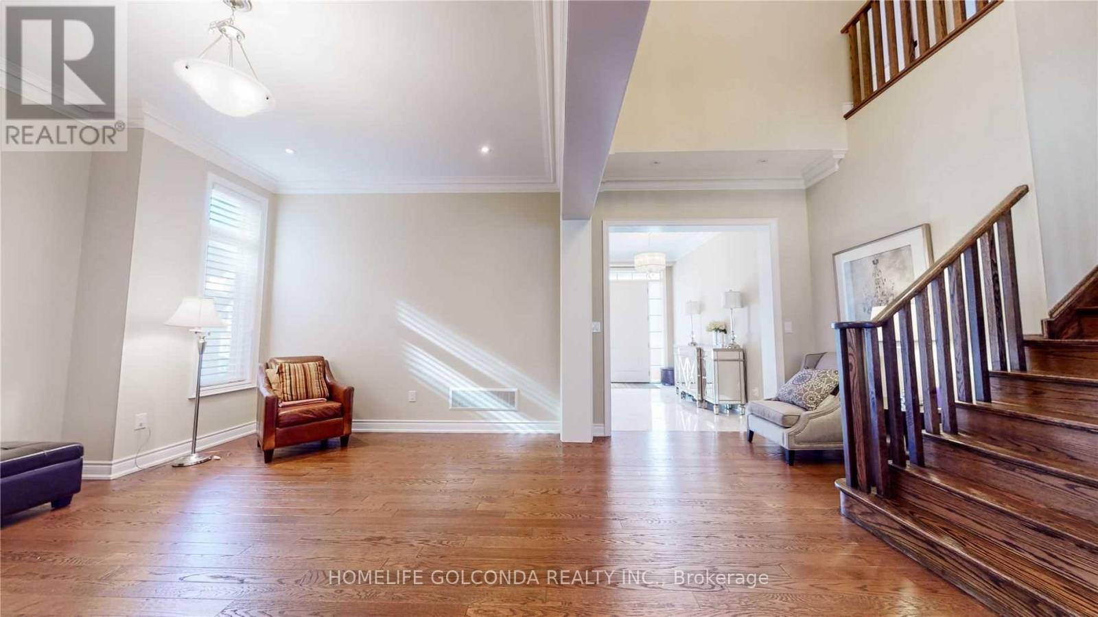 28 Stollery Pond Crescent, Markham, Ontario  L6C 0V1 - Photo 11 - N13615286