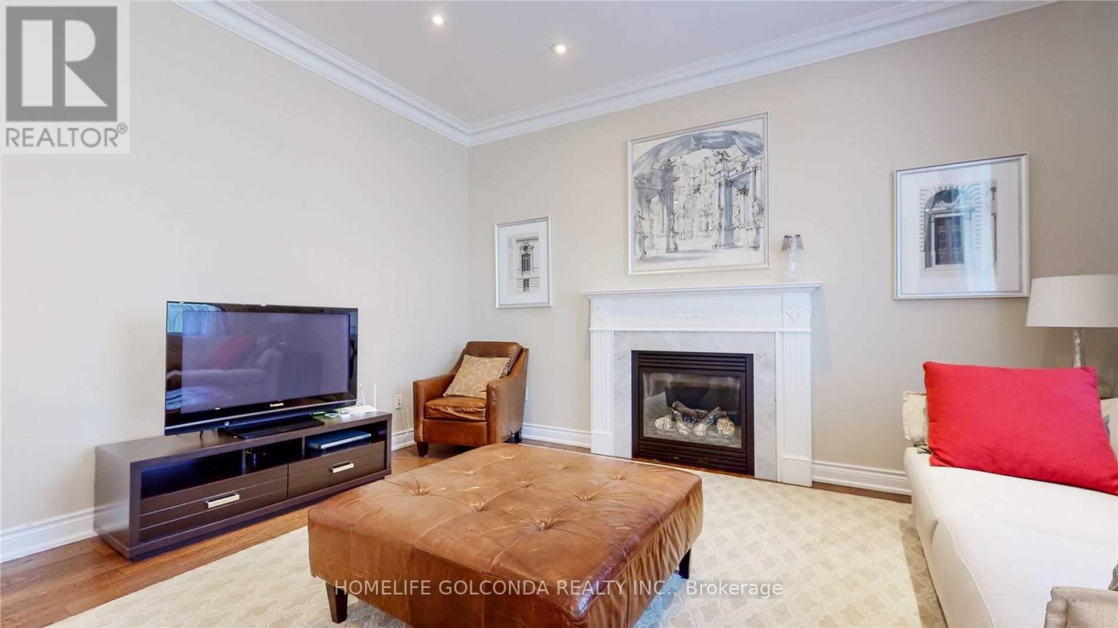 28 Stollery Pond Crescent, Markham, Ontario  L6C 0V1 - Photo 8 - N13615286