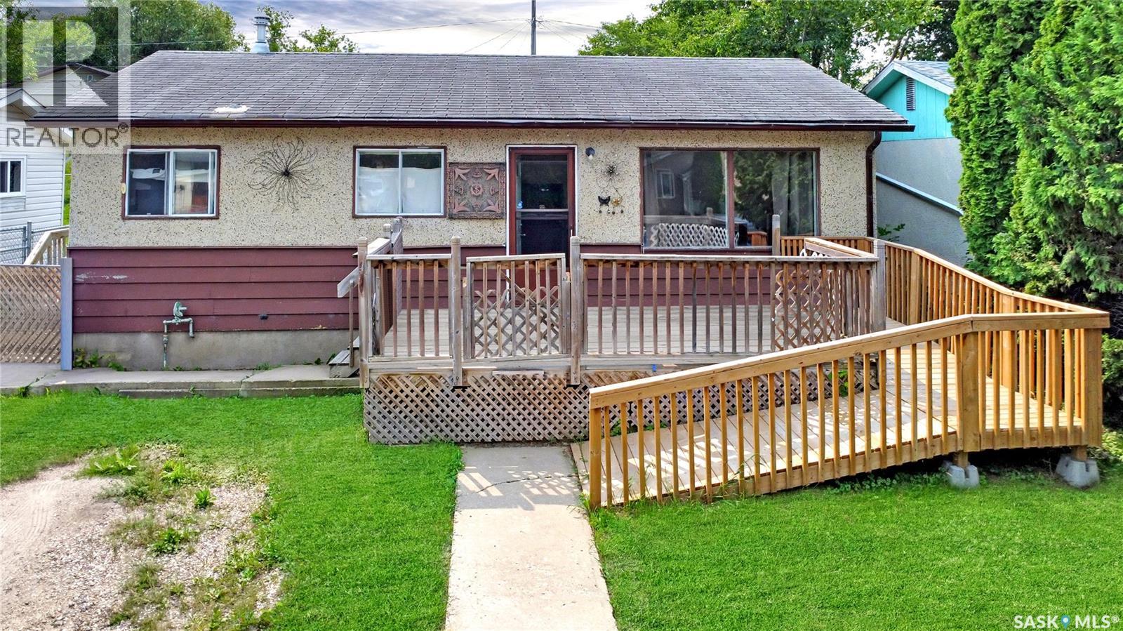 1787 13th STREET W, Prince Albert, Saskatchewan