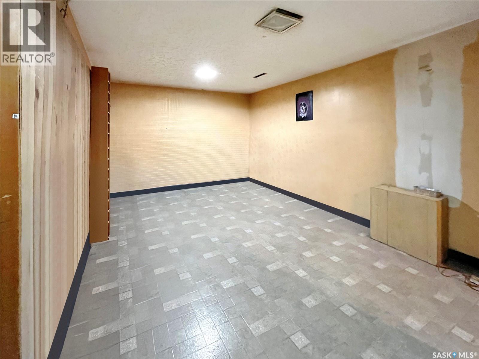 1787 13th Street W, Prince Albert, Saskatchewan  S6V 3K2 - Photo 13 - SK043719