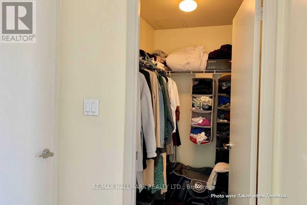 2703 - 126 Simcoe Street, Toronto, Ontario  M5H 4E6 - Photo 10 - C13614010