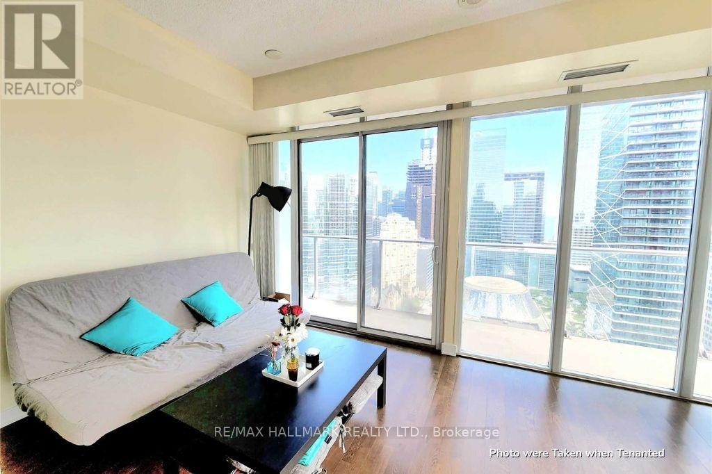 2703 - 126 Simcoe Street, Toronto, Ontario  M5H 4E6 - Photo 6 - C13614010
