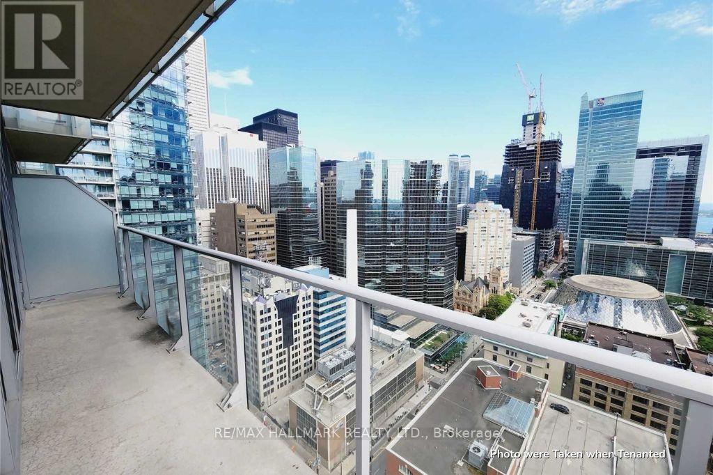 2703 - 126 Simcoe Street, Toronto, Ontario  M5H 4E6 - Photo 12 - C13614010